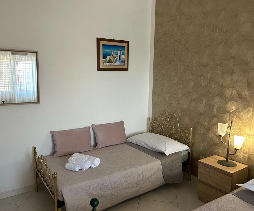 Nina Apartament Giardini Naxos Con Posto Auto 外观 照片